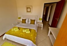 Others 5 Moringa Gardens