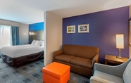 Others 7 Comfort Inn & Suites