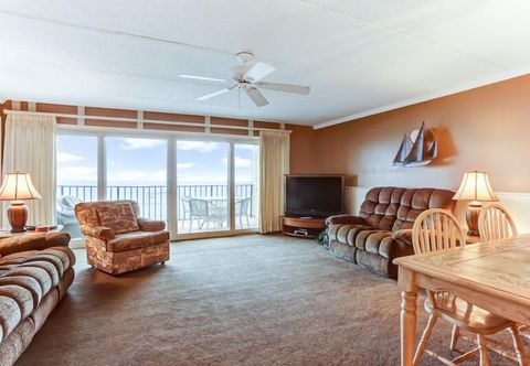 Others Amelia South H4 by RedAwning