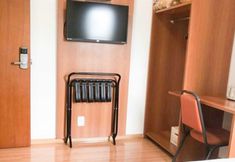 其他 6 Summit Millian Hotel