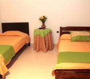 Lainnya 7 Hotel Villamayor Cabecera