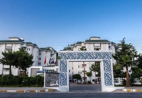 อื่นๆ The Garden Beach Hotel