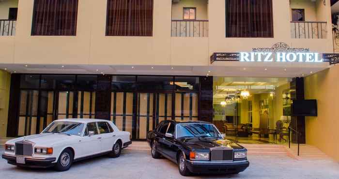 Lain-lain Ritz Hotel