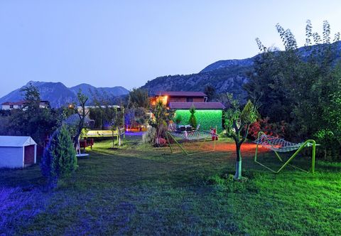 Others Flora Pansiyon Cirali