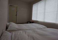 Lain-lain 5 UNI Hostel