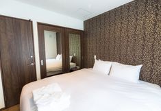 Others 7 SnowDog Village