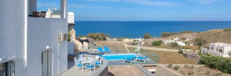 Others Queen of Santorini