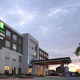 Primary image1Holiday Inn Express & Suites MCKINNEY - FRISCO EAST by IHG, an IHG Hotel,The Village at Allen飯店