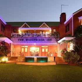 Primary image1啄木鳥旅館,豪登省飯店