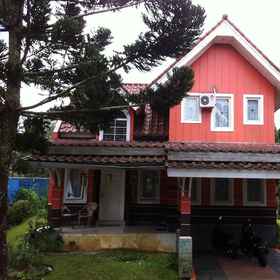 Primary image 1 빌라 부킷 다나우 랏 13, Binawan European Language Center 호텔