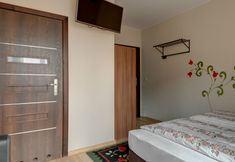 Lain-lain 4 Pokoje Zamoyskiego - WATRA