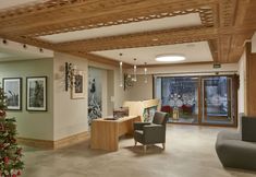 อื่นๆ 2 Hotel Logos