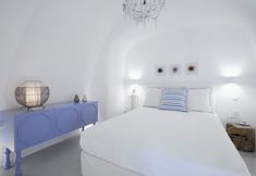 Others 5 Olea Cave House