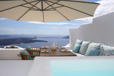 Others Olea Cave House