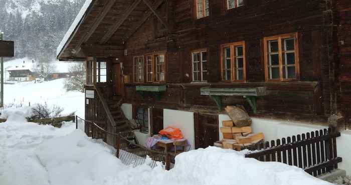 อื่นๆ 400 Year Old Swiss Chalet