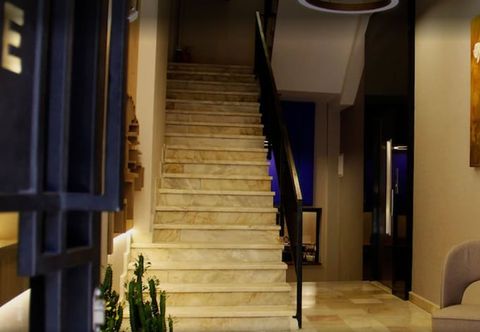 その他 Tophane Suites