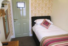 Khác 6 The Green Dragon