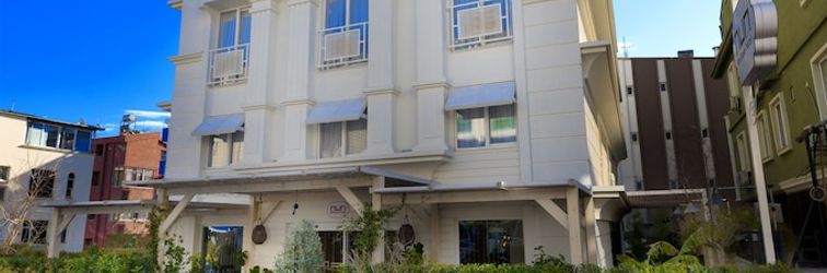 Others Nun Hotel Lara