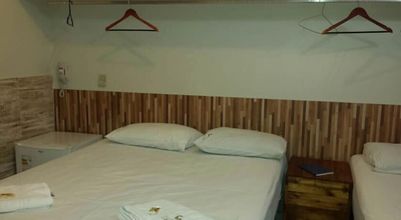 其他 4 Hotel Cerrado