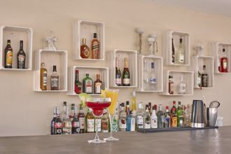 Others 4 Aliter Suites