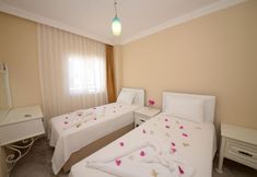 Khác 3 Neruda Hotel