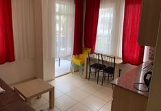 Others 3 Best House Apart 1