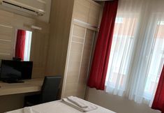 Others 2 Best House Apart 1