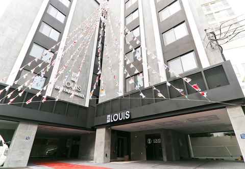 Khác Louis Hotel