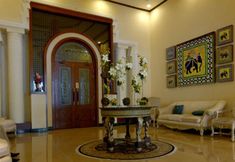 Others 4 Faletti's Hotel