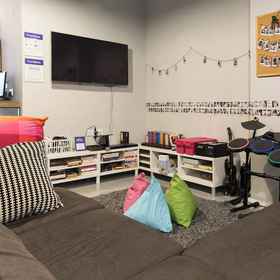 Primary image 1 เช็คเกอร์ แบ็คแพ็คเกอร์, โรงแรม & ที่พัก Bugis Cube