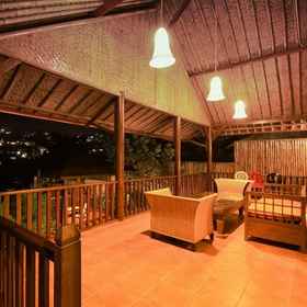 De Reiz Villa Ethnic Syariah 1 De Reiz Villa Ethnic Syariah, โรงแรม & ที่พัก Bank BJB Sentra UMKM Wilayah Bandung