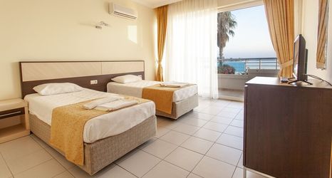 Others 2 Side Beach Club Hotel