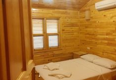 기타 2 Murathan Konaklari