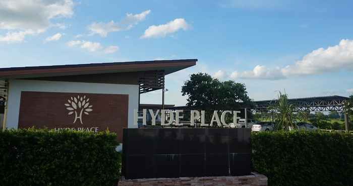 Khác Hyde Place Resort