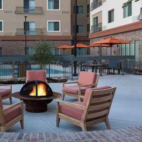 Primary image1沃思堡歷史斯多克雅茲萬怡酒店,Paloma Suerte飯店