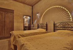 อื่นๆ 4 Heaven Cave House