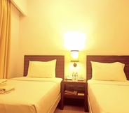 Others 6 D' Hotel and Suites