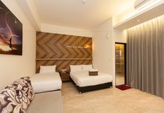 Lainnya 7 Hand in hand B&B