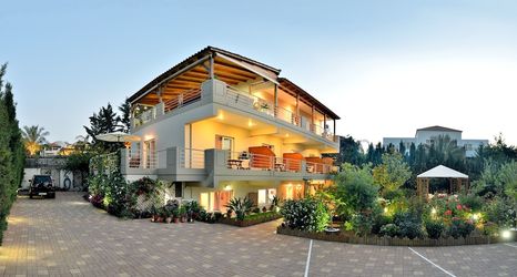 Others 2 Stamatakis Boutique Studios