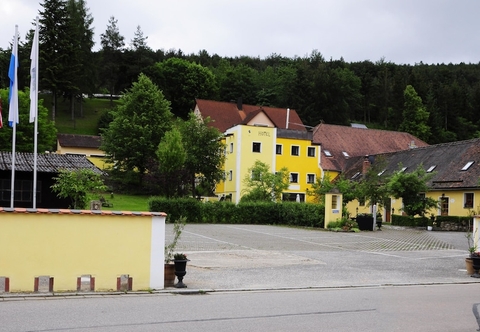 Others Hotel Schlossresidenz Heitzenhofen