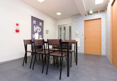 Lain-lain 2 81's Inn Fukuoka - Hostel