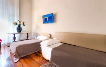 Lain-lain 4 Ramé Suites