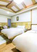 Foto utama Theme Motel