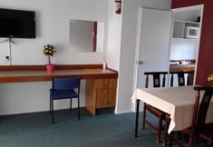 Others 7 Papakura Pioneer Motor Lodge and Motel