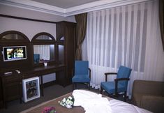 Others 7 Golden Pen Hotel
