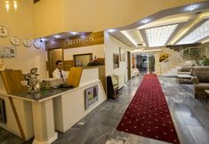 Others 7 Hotel Business Han