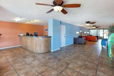 기타 Americana Inn, a Travelodge by Wyndham