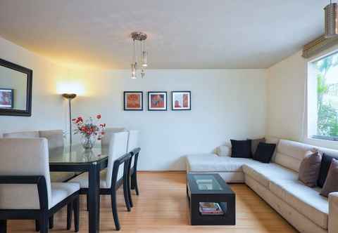 Lain-lain Duplex Apartment in Miraflores