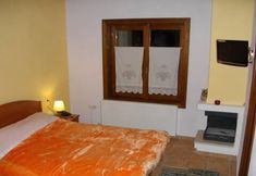 Others 2 Archontiko Kirmili