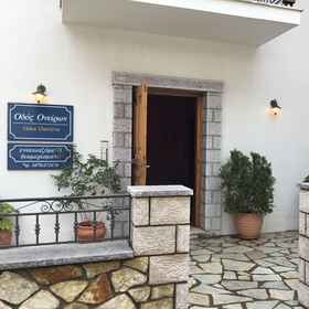 Primary image 1 Odos Oneiron, โรงแรม & ที่พัก Dimos Orchomenos